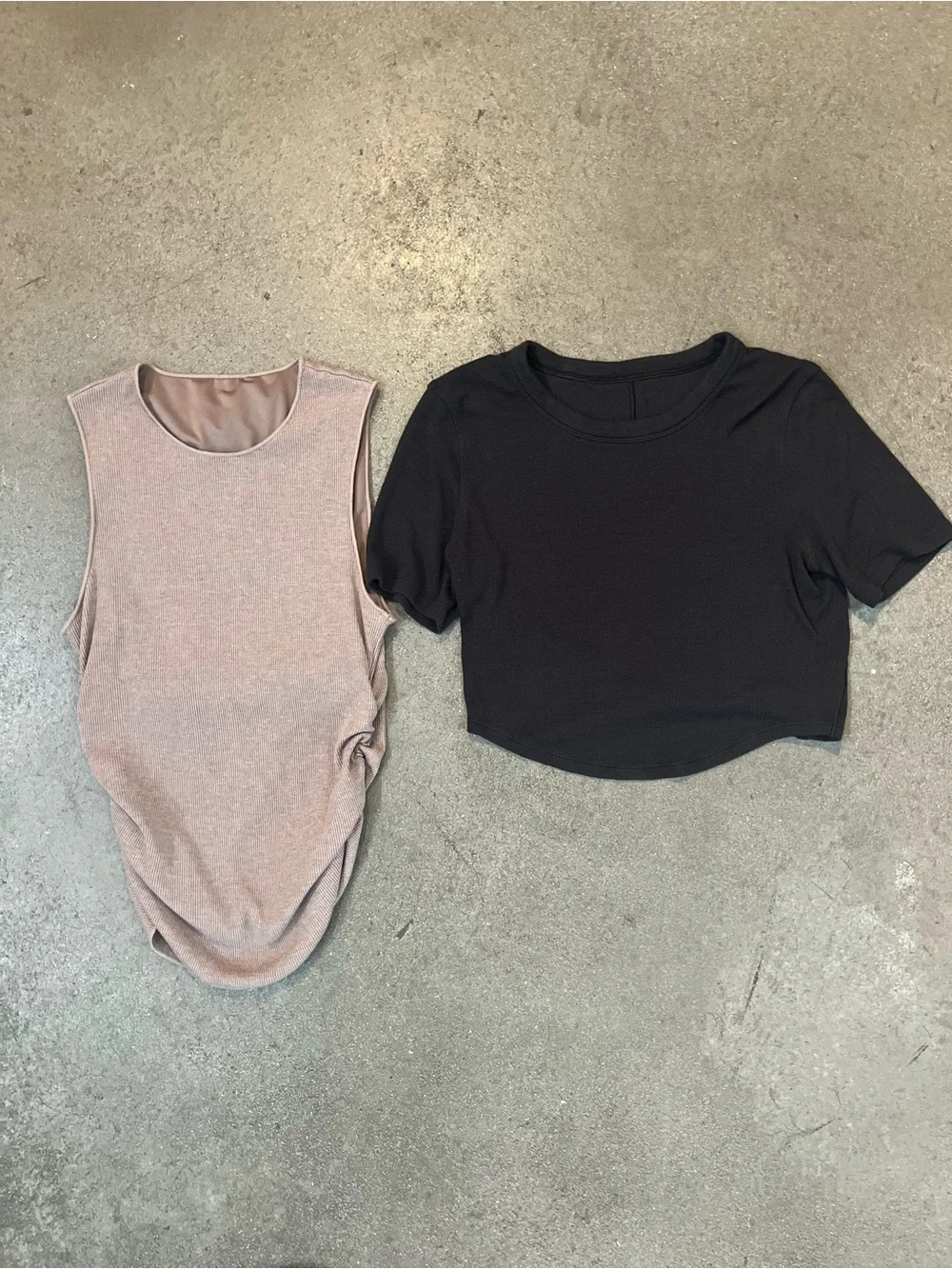 NWOT ALO & Lululemon Sleeveless Ruched Tank Top in Mauve | Women